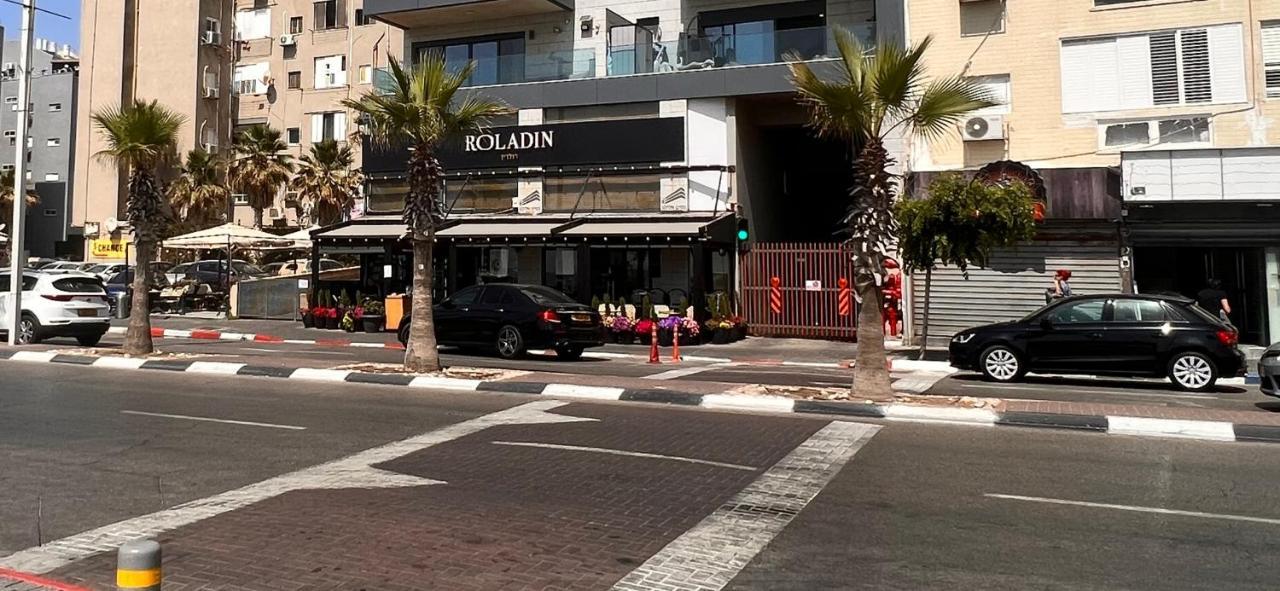 Motel Hofim Bat Yam Exterior foto
