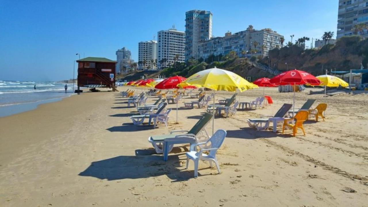 Motel Hofim Bat Yam Exterior foto